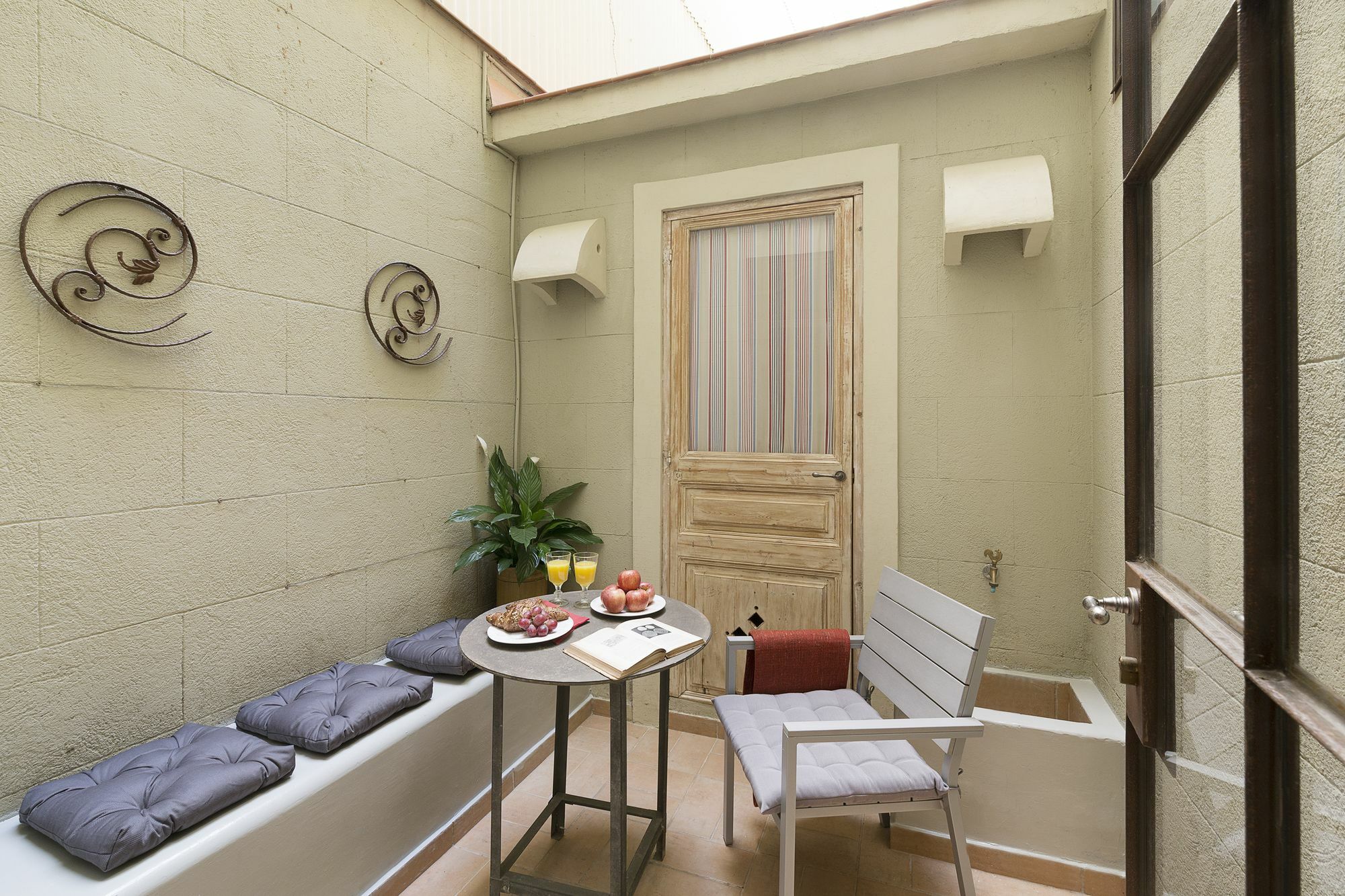 Palace Gracia Nextdoor Barcelona Ngoại thất bức ảnh